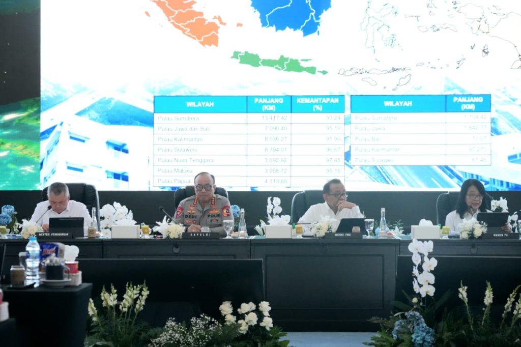 Sinergi Lintas Sektor, Negara Hadir Penuh Layani Natal 2025 dan Tahun Baru 2026